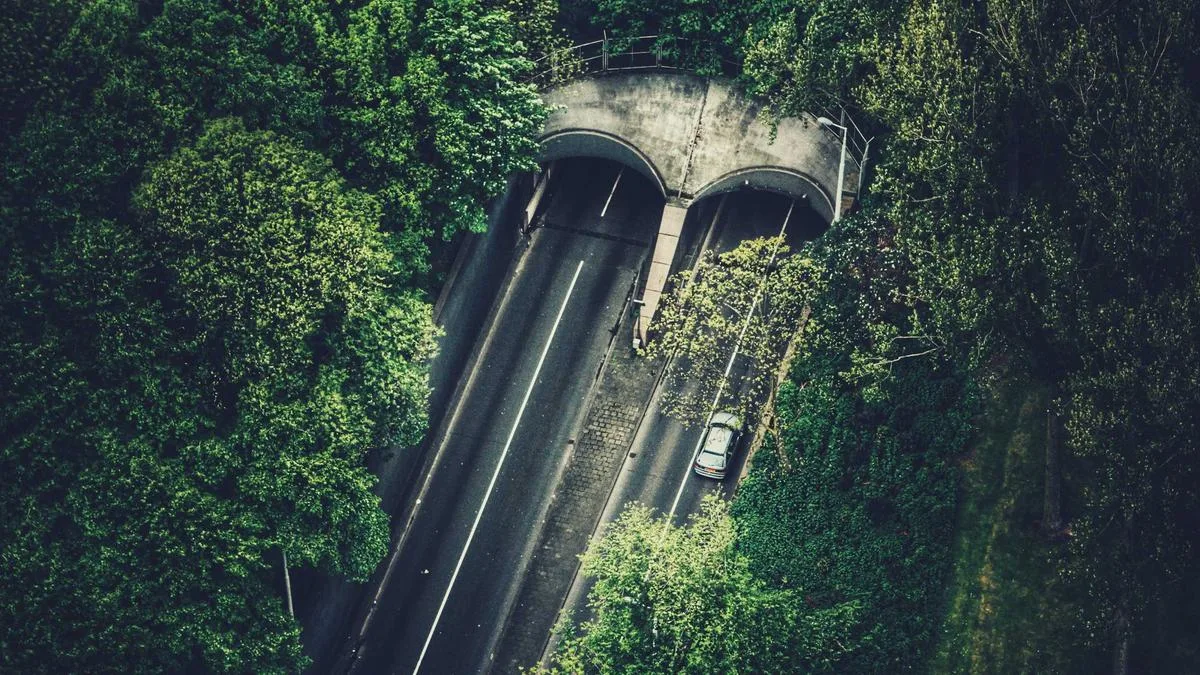 Contact us for reseller account: UK Streaming Insights, Setup & Buying Tips (2026) — IPTV streaming guide cover image