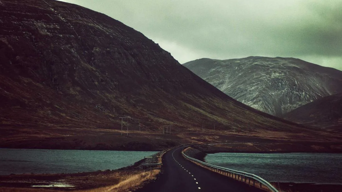 IPTV pros and cons: UK Streaming Insights, Setup & Buying Tips (2026) — IPTV streaming guide cover image