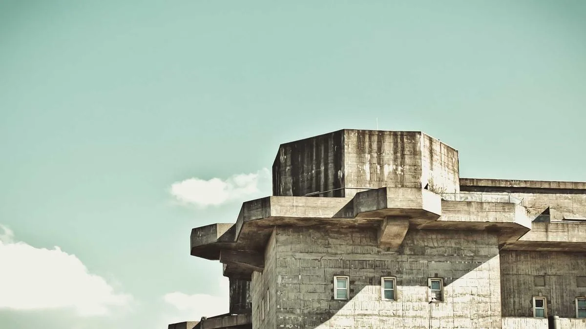 IPTV Service UK: UK Streaming Insights, Setup & Buying Tips (2026) — IPTV streaming guide cover image