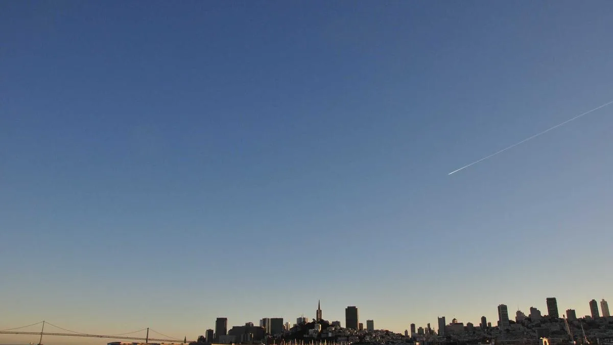 Legal IPTV UK: UK Streaming Insights, Setup & Buying Tips (2026) — IPTV streaming guide cover image